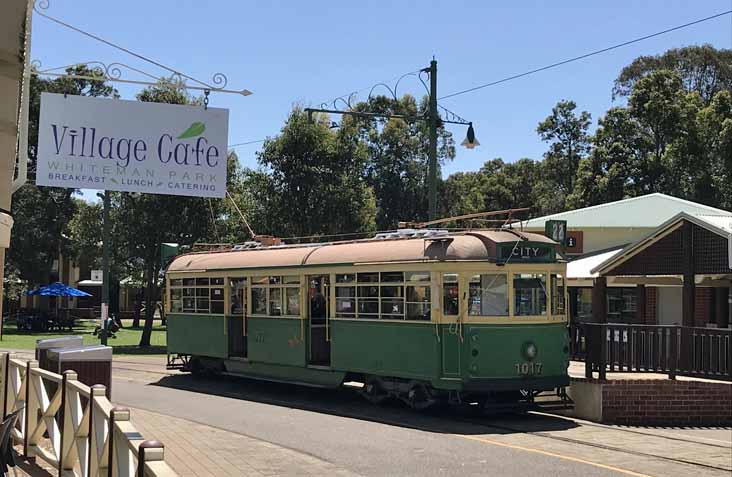 Melbourne Class W tram 1017